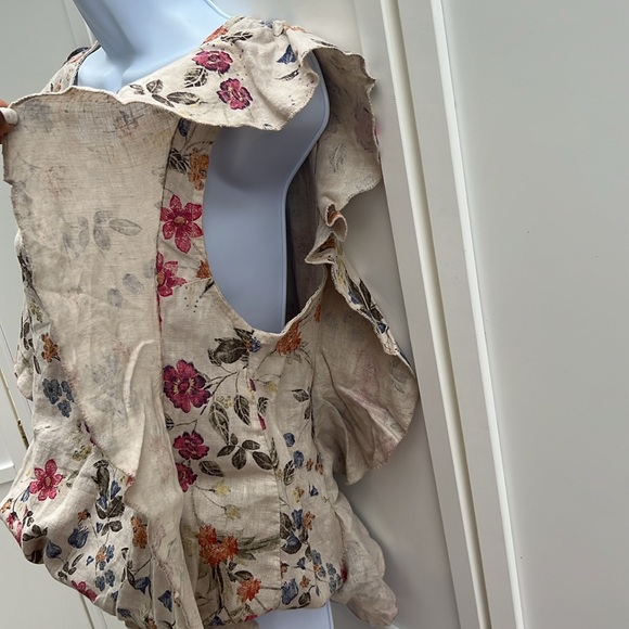 Alessia Pacini  100% Linen sleeveless shoulder ruffle shirt size XL floral - Picture 4 of 8